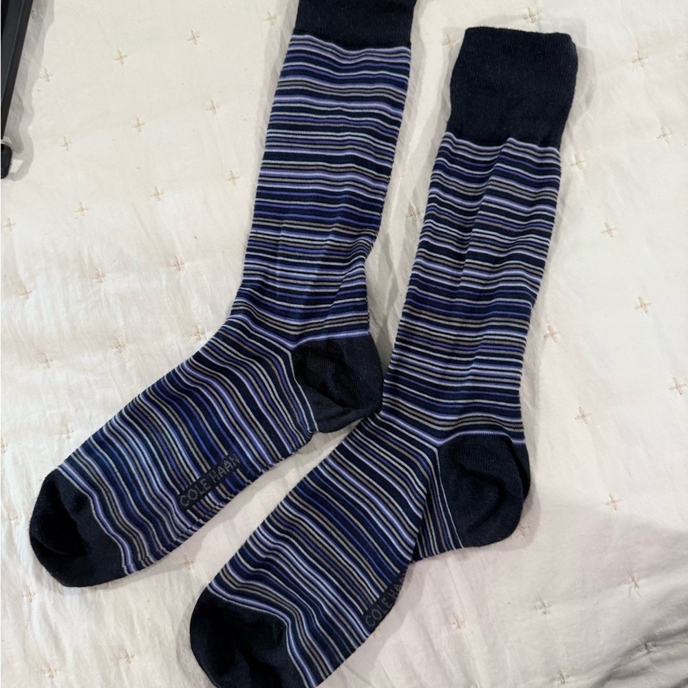 Cole Haan Men's Navy and Gray Striped Socks